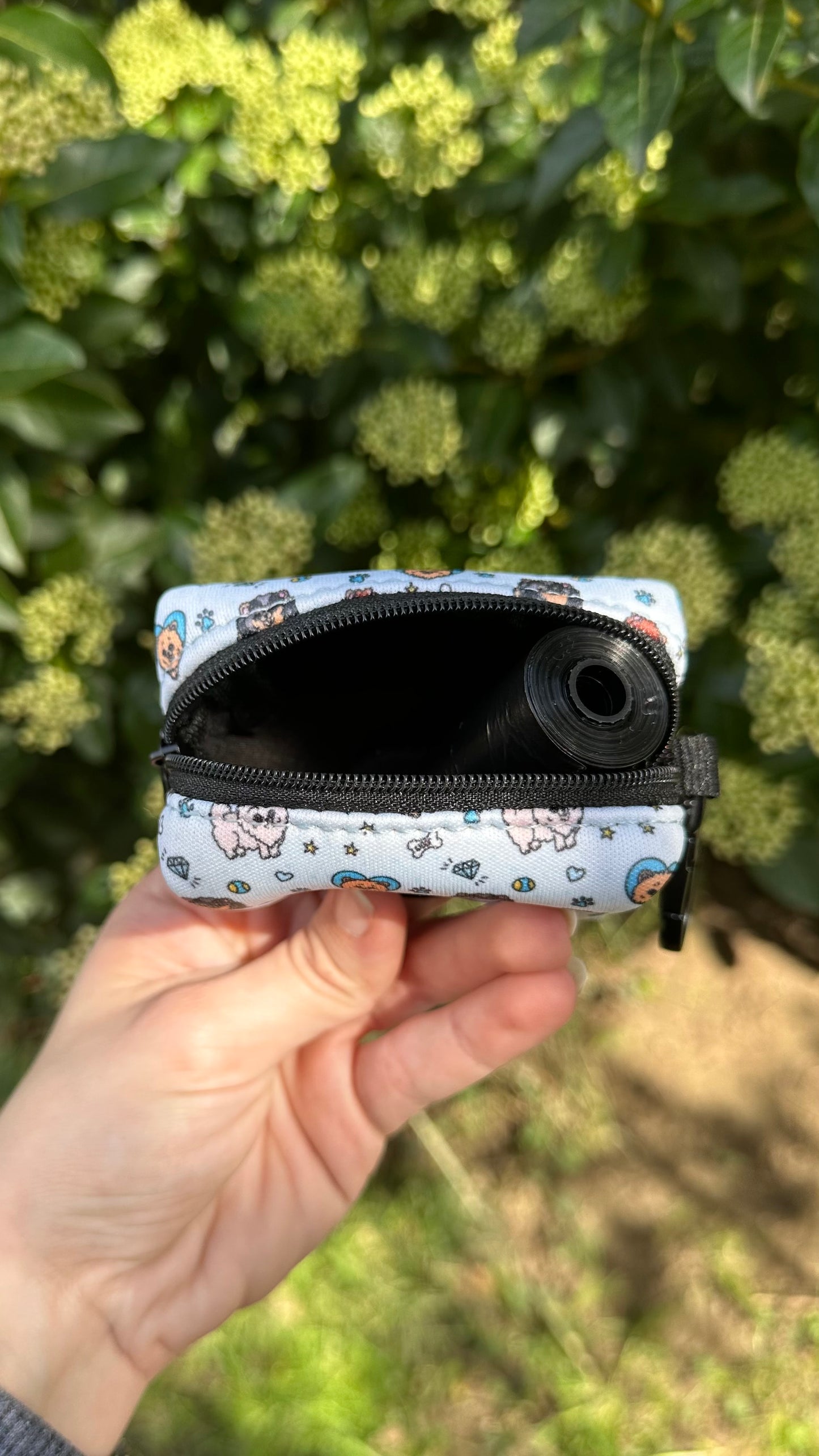 Porte sac à caca - Pomeranian bleu